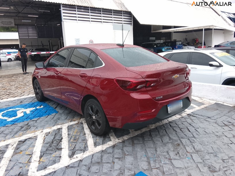 CHEVROLET ONIX Plus 1.0 Turbo AT Premier