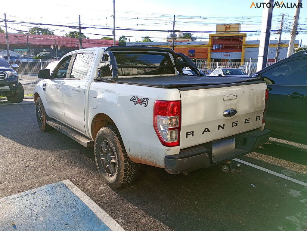 FORD RANGER 2.2 XLS 4X4 CD 16V DIESEL 4P AUTOMATICO