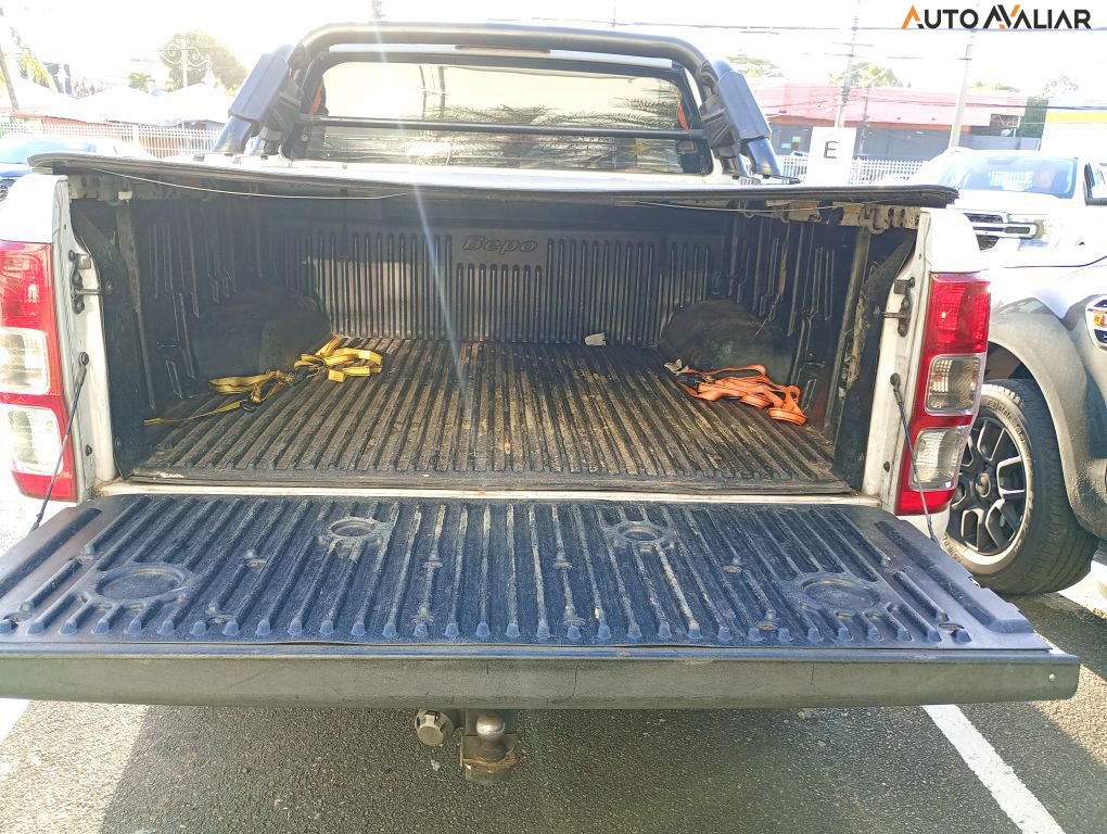 FORD RANGER 2.2 XLS 4X4 CD 16V DIESEL 4P AUTOMATICO