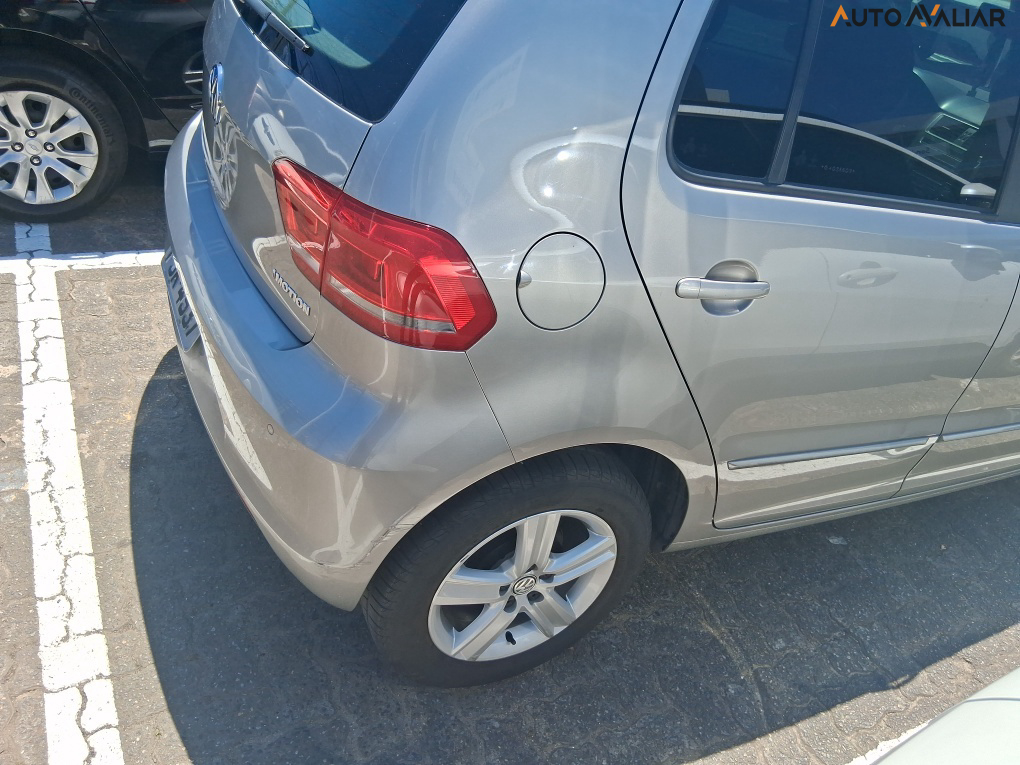 VOLKSWAGEN FOX 1.6 MSI COMFORTLINE 8V FLEX 4P AUTOMATIZADO