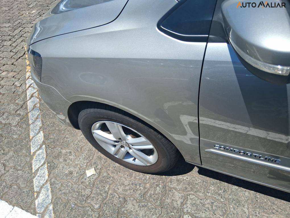 VOLKSWAGEN FOX 1.6 MSI COMFORTLINE 8V FLEX 4P AUTOMATIZADO