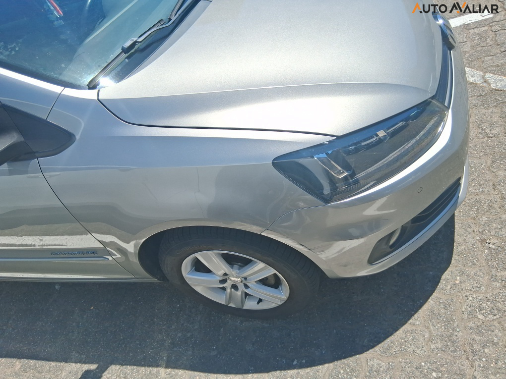 VOLKSWAGEN FOX 1.6 MSI COMFORTLINE 8V FLEX 4P AUTOMATIZADO
