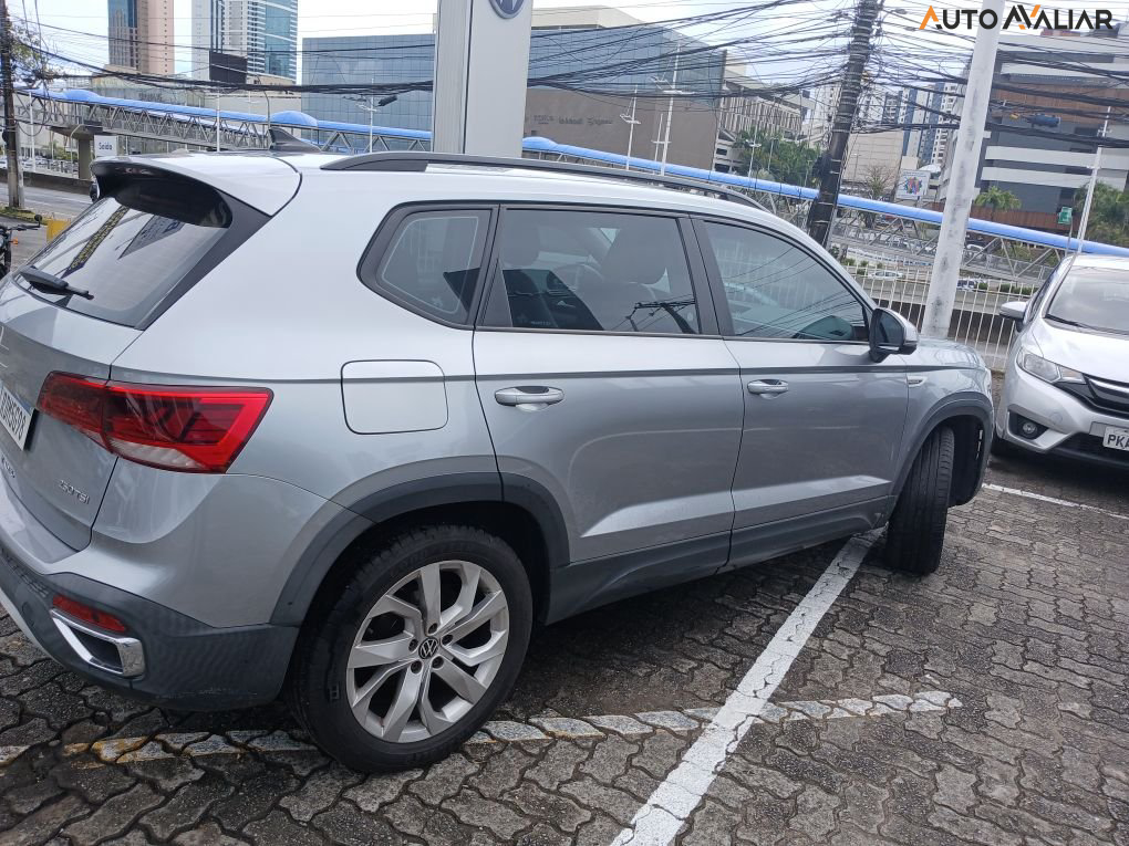 VOLKSWAGEN TAOS 1.4 250 TSI TOTAL FLEX COMFORTLINE AUTOM&Aacute;TICO
