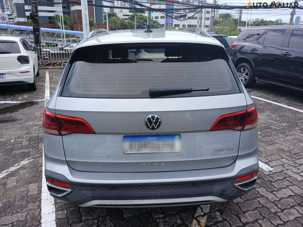 VOLKSWAGEN TAOS 1.4 250 TSI TOTAL FLEX COMFORTLINE AUTOM&Aacute;TICO
