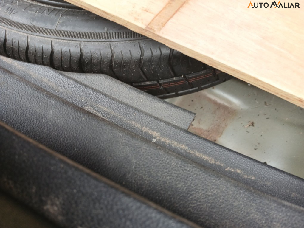 VOLKSWAGEN TAOS 1.4 250 TSI TOTAL FLEX COMFORTLINE AUTOM&Aacute;TICO