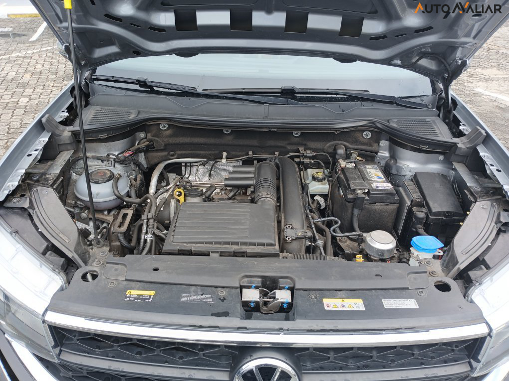 VOLKSWAGEN TAOS 1.4 250 TSI TOTAL FLEX COMFORTLINE AUTOM&Aacute;TICO