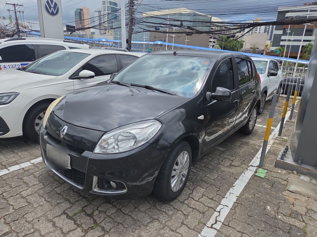 RENAULT SANDERO 1.6 PRIVILEGE 16V FLEX 4P AUTOMATICO