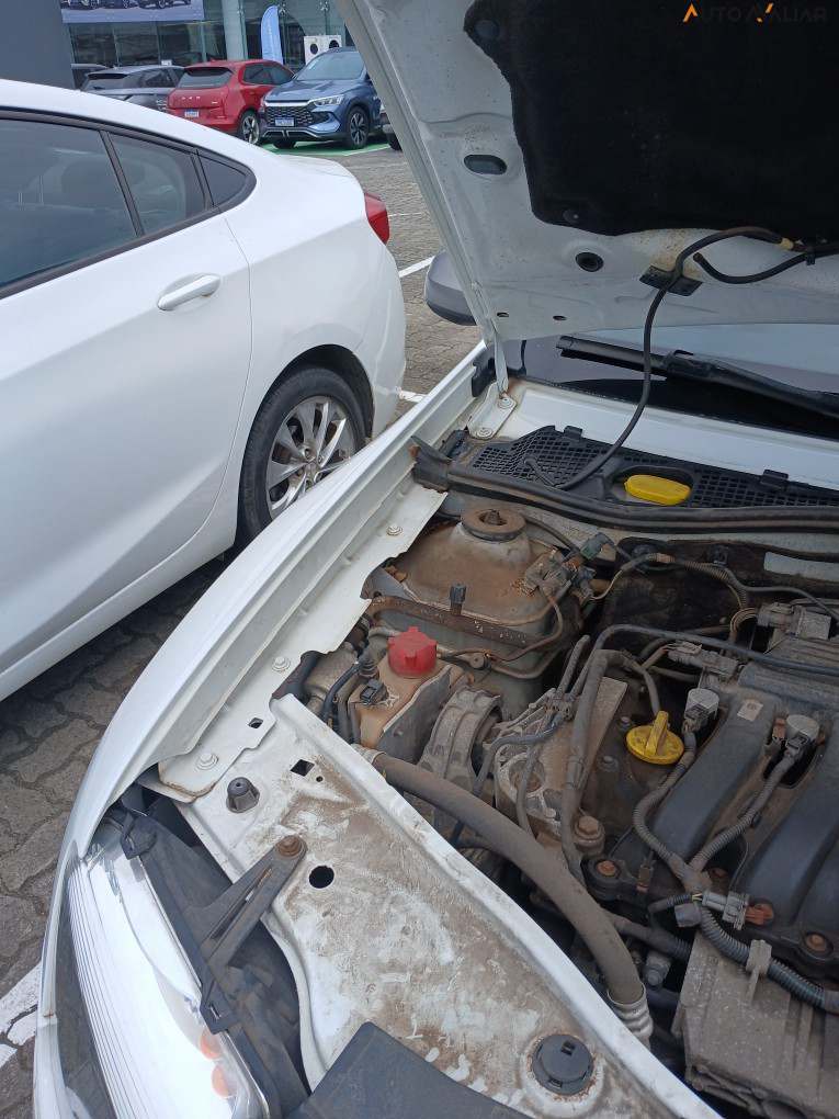 RENAULT DUSTER 2.0 DYNAMIQUE 4X2 16V FLEX 4P AUTOMATICO