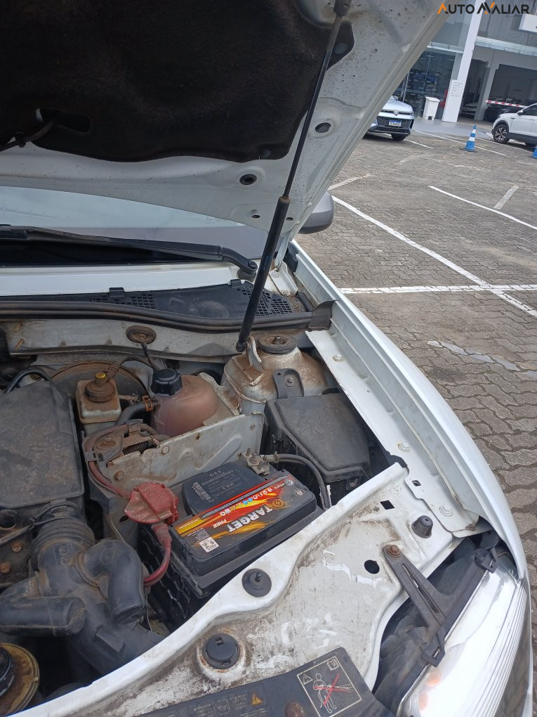 RENAULT DUSTER 2.0 DYNAMIQUE 4X2 16V FLEX 4P AUTOMATICO