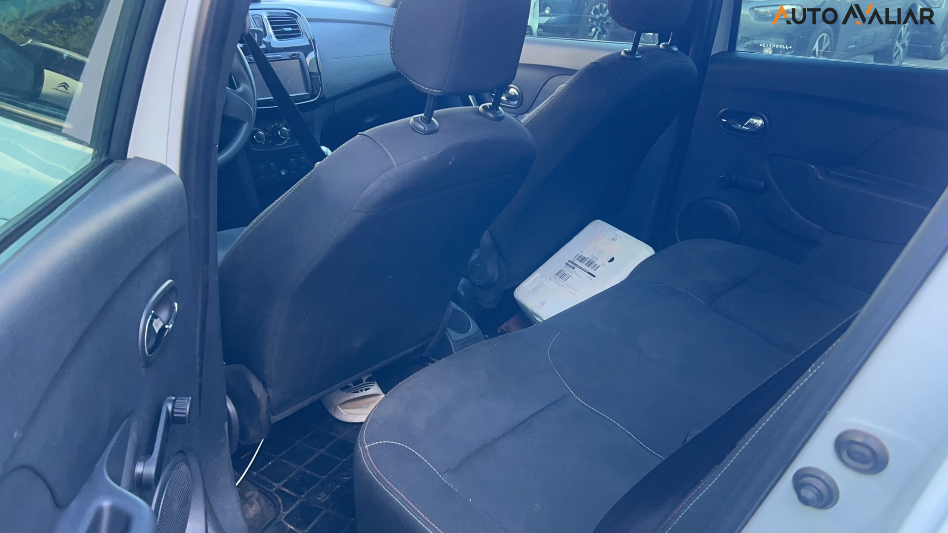 RENAULT SANDERO 1.0 12V SCE FLEX VIBE MANUAL