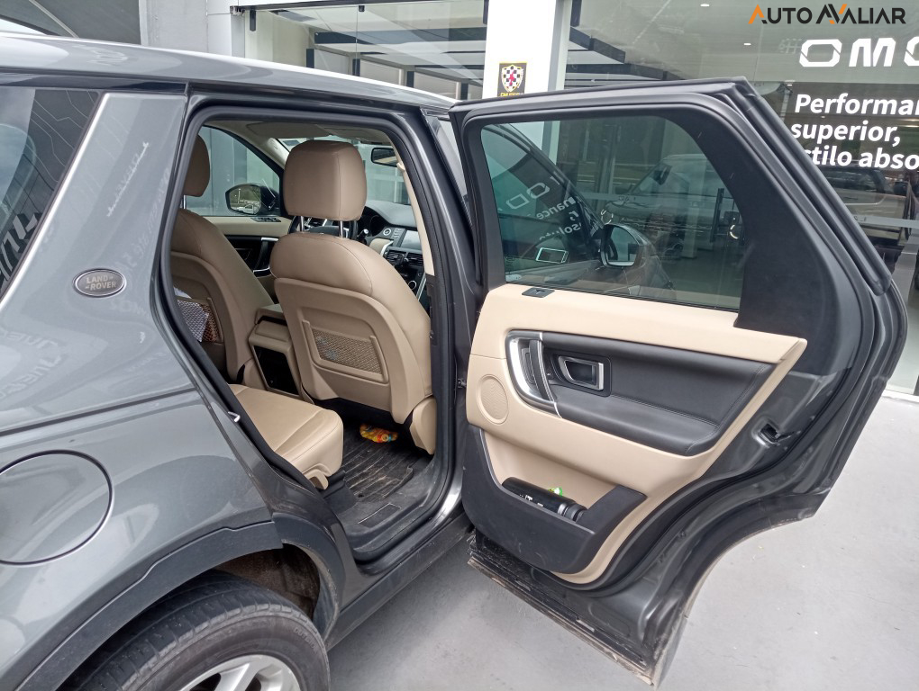 LAND ROVER DISCOVERY SPORT 2.0 16V SI4 TURBO FLEX HSE 4P AUTOMATICO