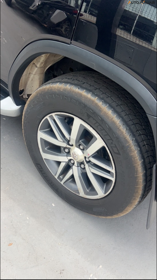 TOYOTA HILUX SW4 2.8 SRX 4X4 16V TURBO INTERCOOLER DIESEL 4P AUTOMATICO