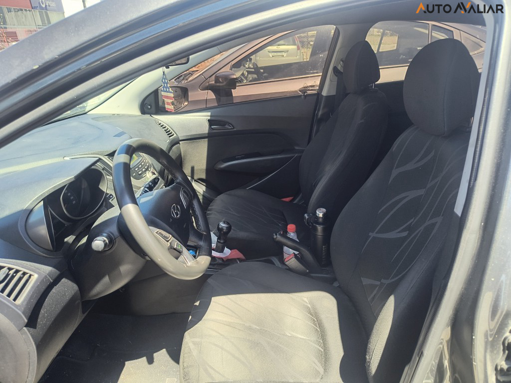 HYUNDAI HB20 1.0 COMFORT 12V FLEX 4P MANUAL