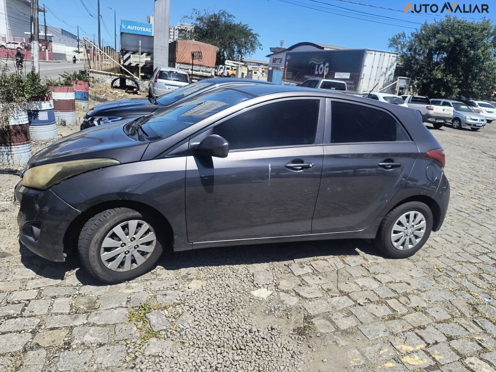 HYUNDAI HB20 1.0 COMFORT 12V FLEX 4P MANUAL