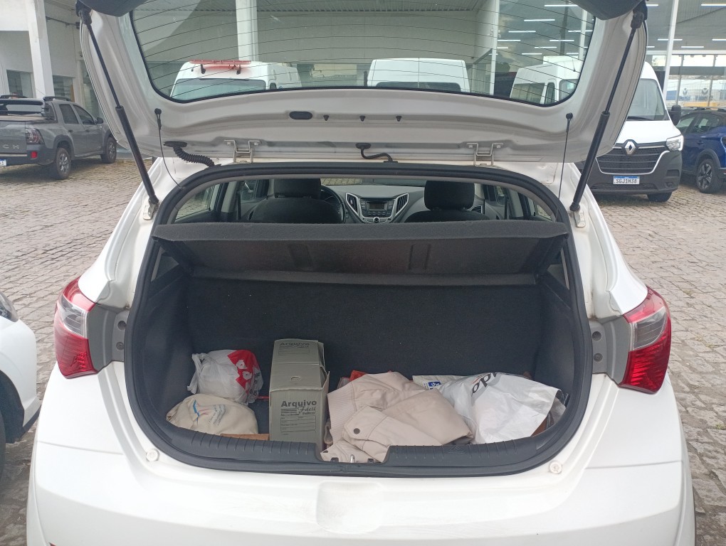 HYUNDAI HB20X 1.6 16V PREMIUM FLEX 4P MANUAL