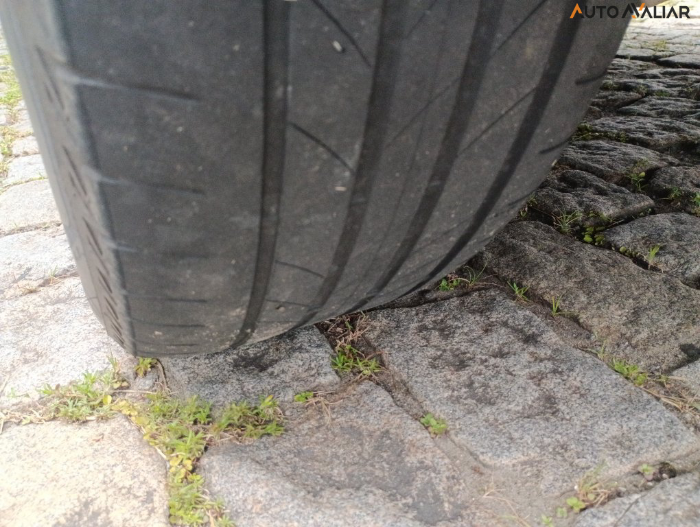 VOLVO XC60 2.0 T5 GASOLINA MOMENTUM AWD GEARTRONIC