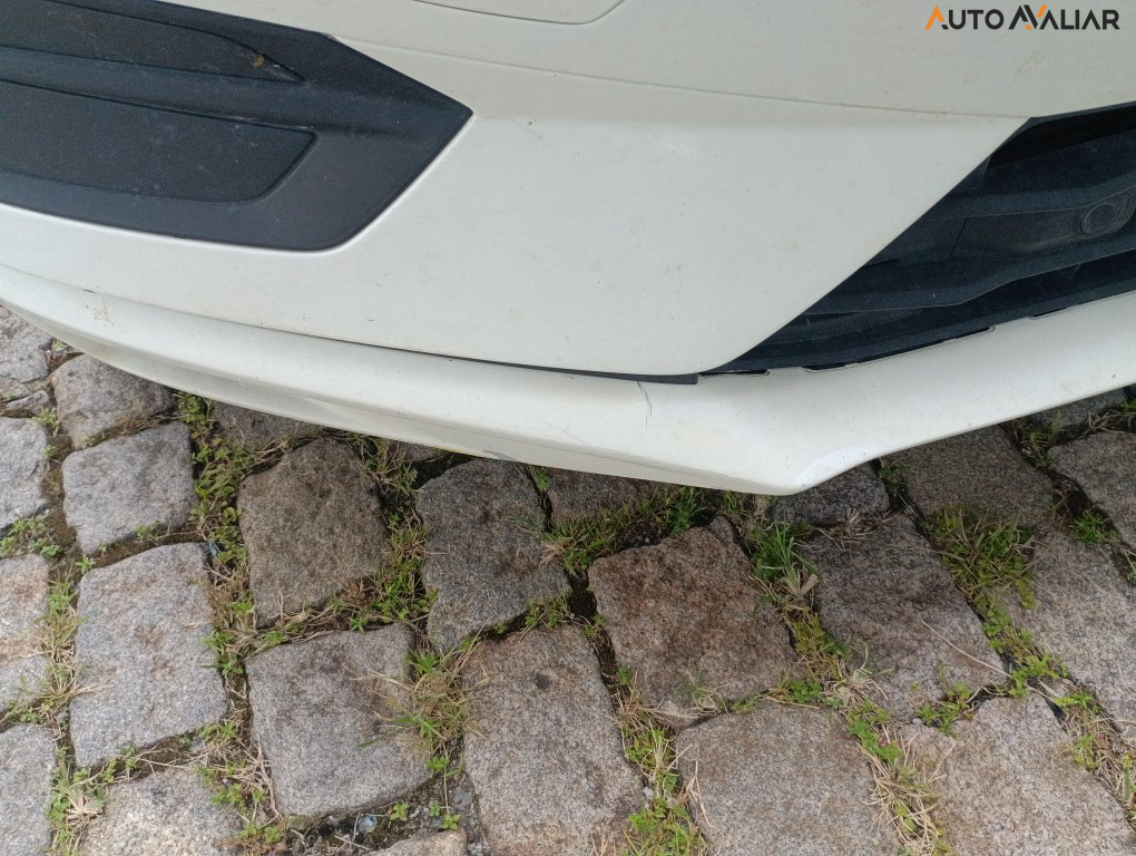 VOLVO XC60 2.0 T5 GASOLINA MOMENTUM AWD GEARTRONIC