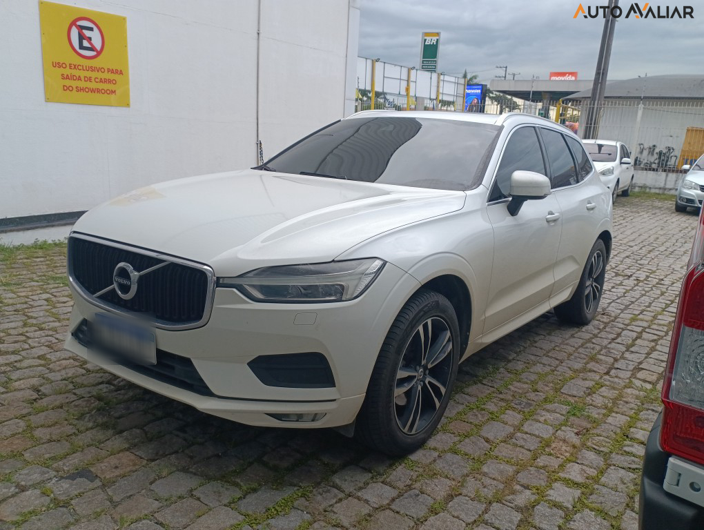 VOLVO XC60 2.0 T5 GASOLINA MOMENTUM AWD GEARTRONIC
