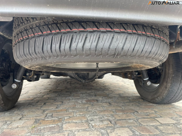 TOYOTA HILUX SW4 2.8 D-4D TURBO DIESEL SRX 7L 4X4 AUTOM&Aacute;TICO