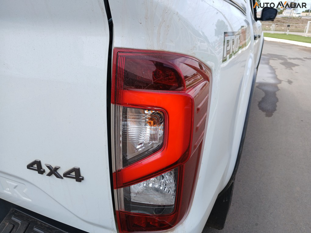 NISSAN FRONTIER 2.3 16V TURBO DIESEL PRO4X CD 4X4 AUTOM&Aacute;TICO