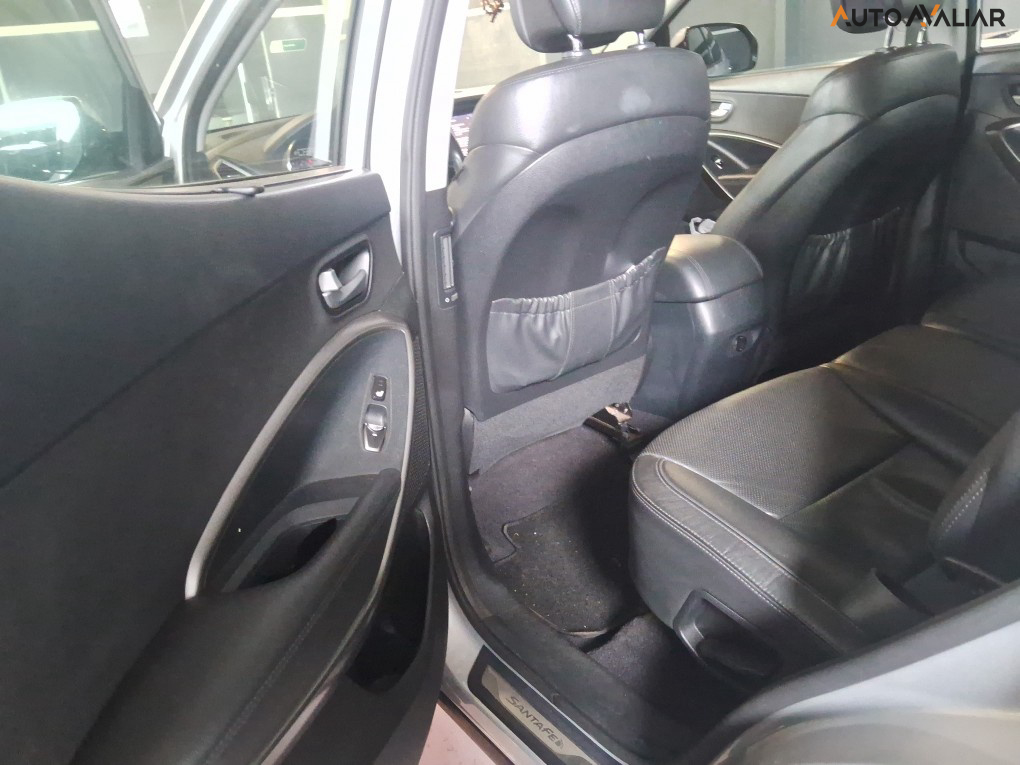 HYUNDAI SANTA FE 3.3 MPFI 4X4 7 LUGARES V6 270CV GASOLINA 4P AUTOMATICO