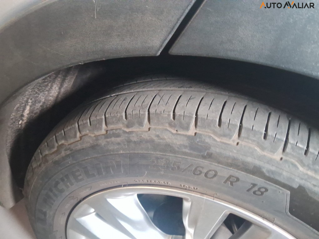 HYUNDAI SANTA FE 3.3 MPFI 4X4 7 LUGARES V6 270CV GASOLINA 4P AUTOMATICO