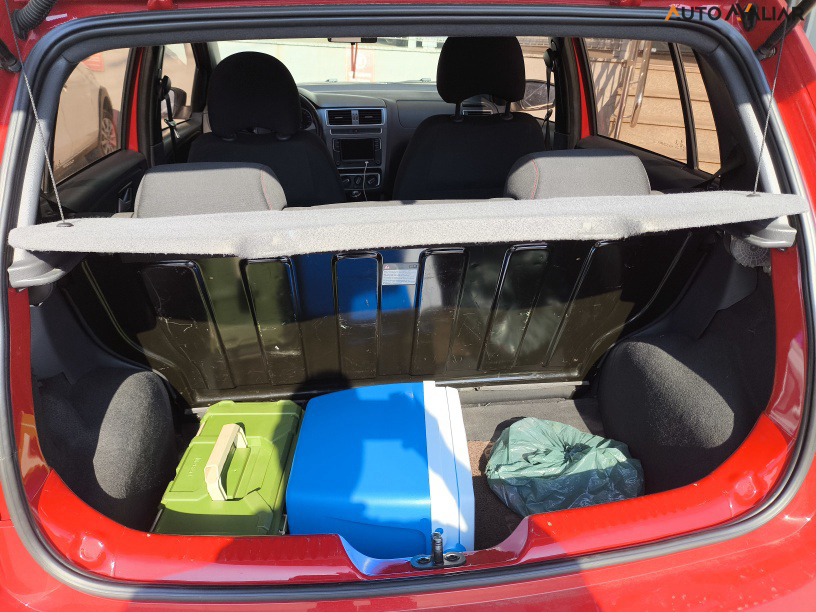 VOLKSWAGEN FOX 1.6 MSI TOTAL FLEX XTREME 4P MANUAL