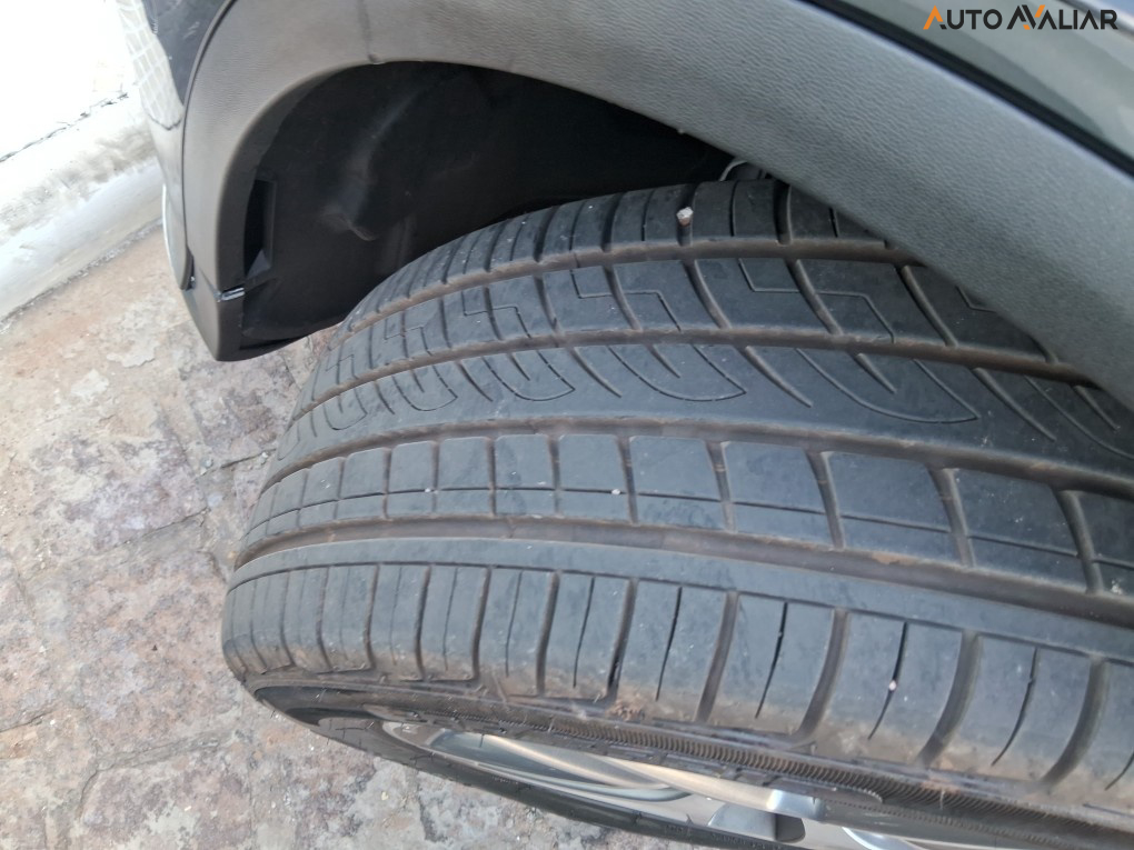 MERCEDES-BENZ GLC 250 2.0 CGI GASOLINA 4MATIC 9G-TRONIC