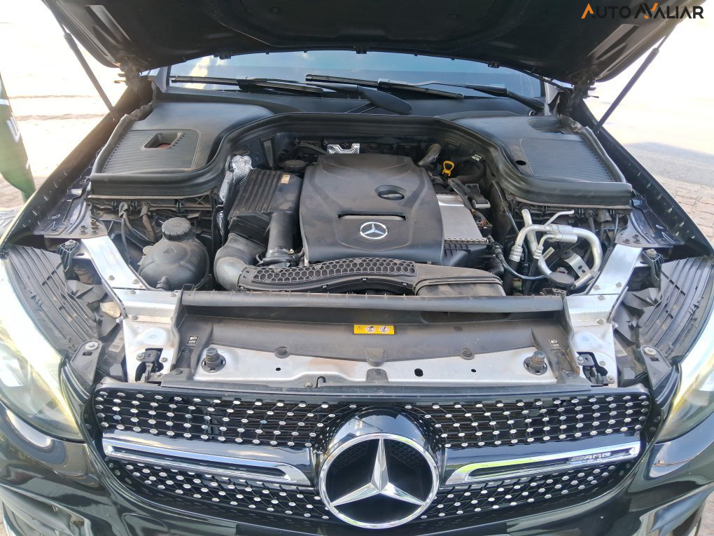 MERCEDES-BENZ GLC 250 2.0 CGI GASOLINA 4MATIC 9G-TRONIC