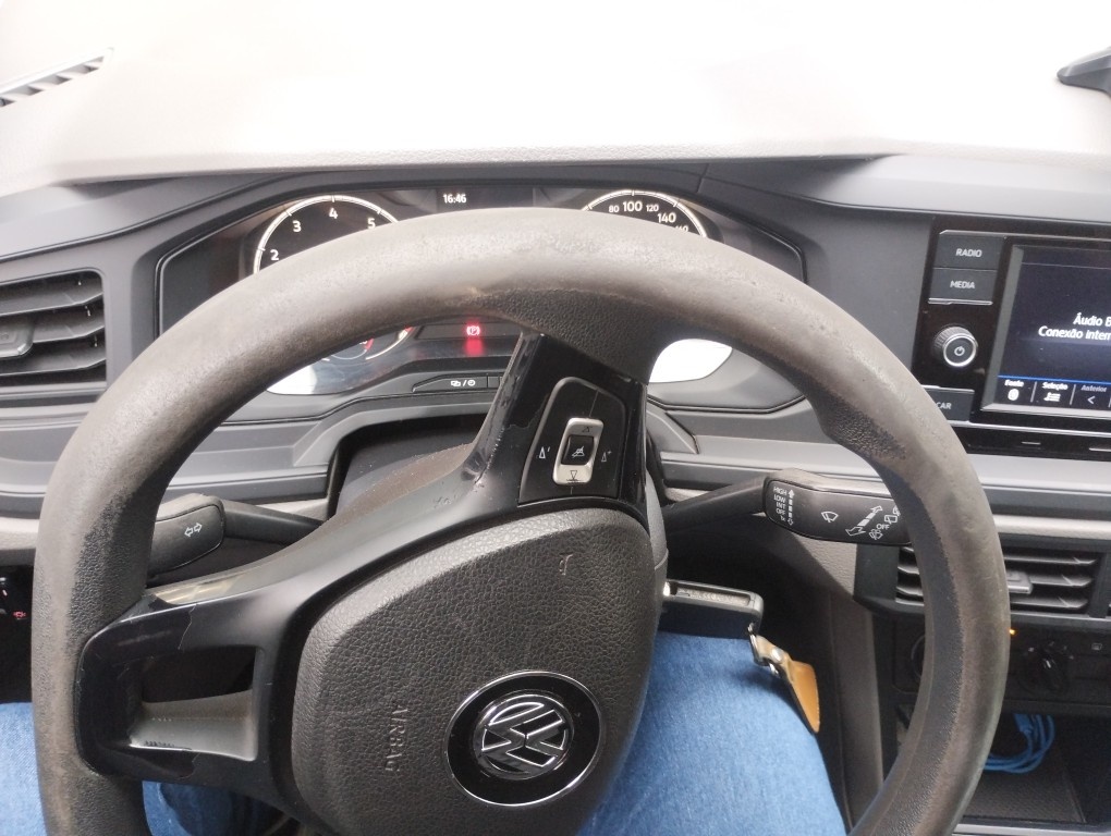 VOLKSWAGEN POLO 1.6 MSI TOTAL FLEX MANUAL