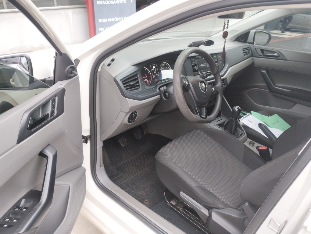 VOLKSWAGEN POLO 1.6 MSI TOTAL FLEX MANUAL