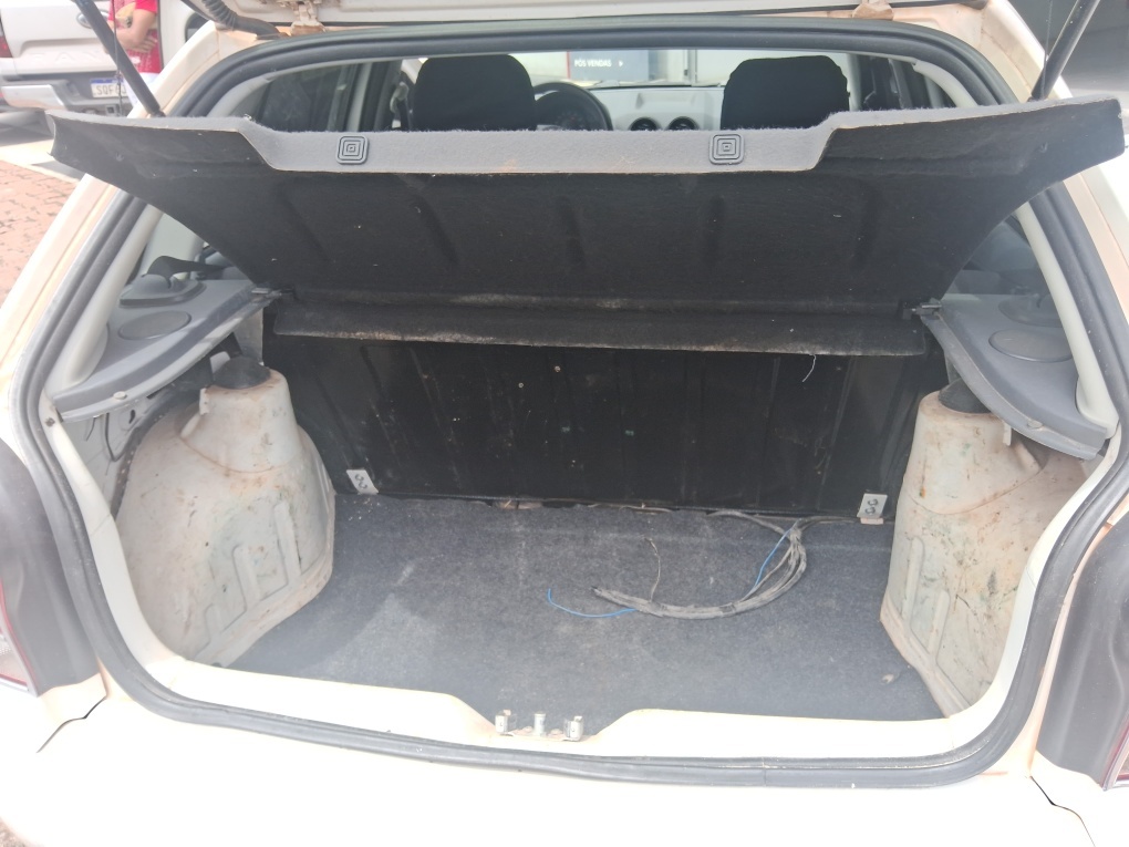 VOLKSWAGEN GOL 1.0 MI 8V FLEX 4P MANUAL G.IV