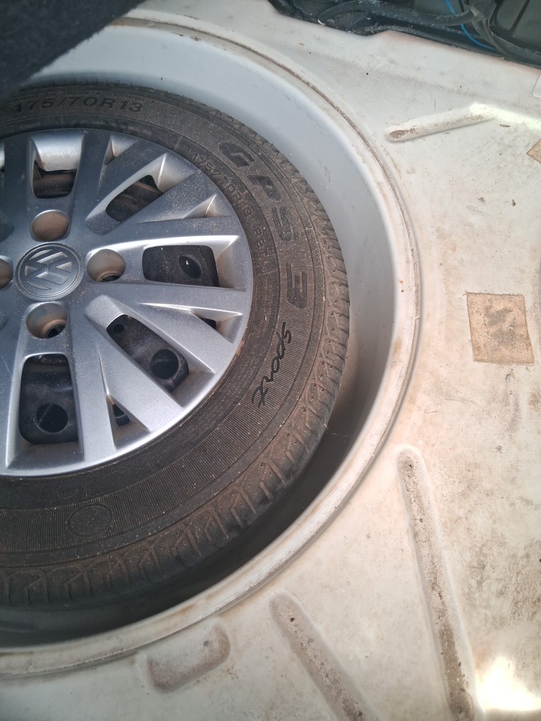 VOLKSWAGEN GOL 1.0 MI 8V FLEX 4P MANUAL G.IV