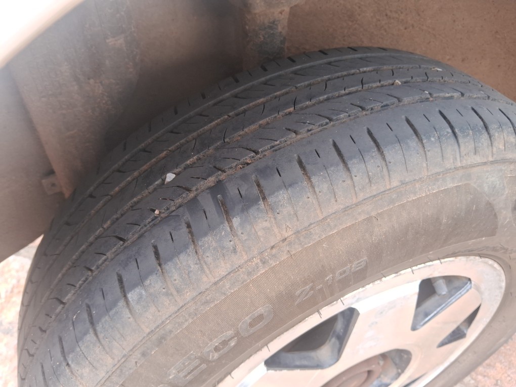 VOLKSWAGEN GOL 1.0 MI 8V FLEX 4P MANUAL G.IV