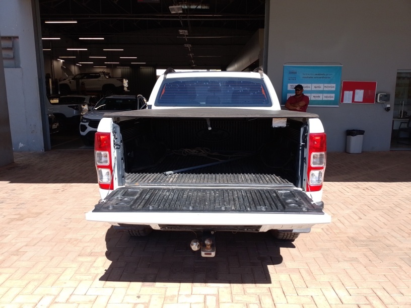 FORD RANGER 2.5 XLT 4X2 CD 16V FLEX 4P MANUAL