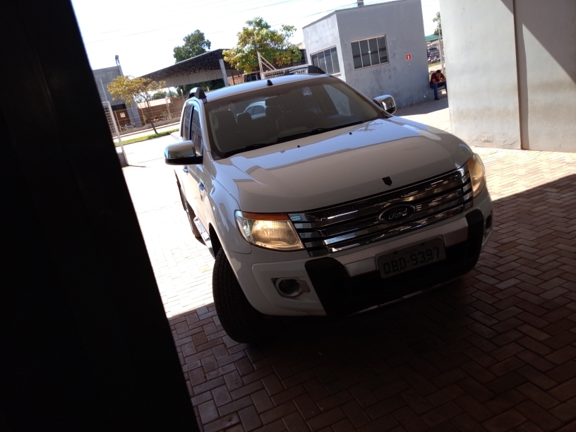 FORD RANGER 2.5 XLT 4X2 CD 16V FLEX 4P MANUAL
