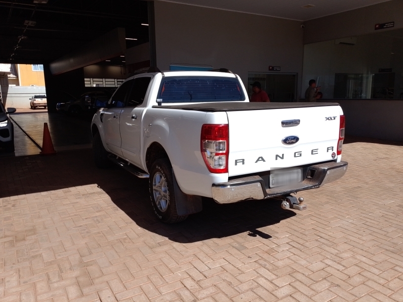 FORD RANGER 2.5 XLT 4X2 CD 16V FLEX 4P MANUAL