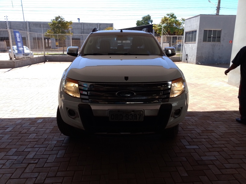 FORD RANGER 2.5 XLT 4X2 CD 16V FLEX 4P MANUAL
