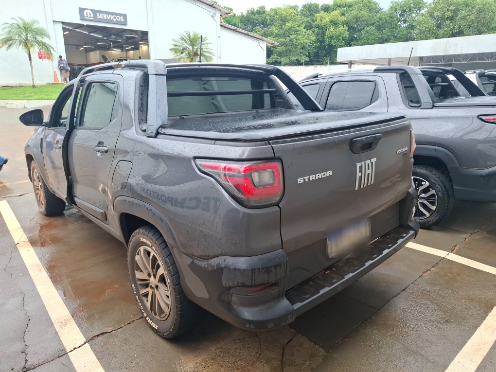 FIAT STRADA 1.3 FIREFLY FLEX VOLCANO CD AUT.