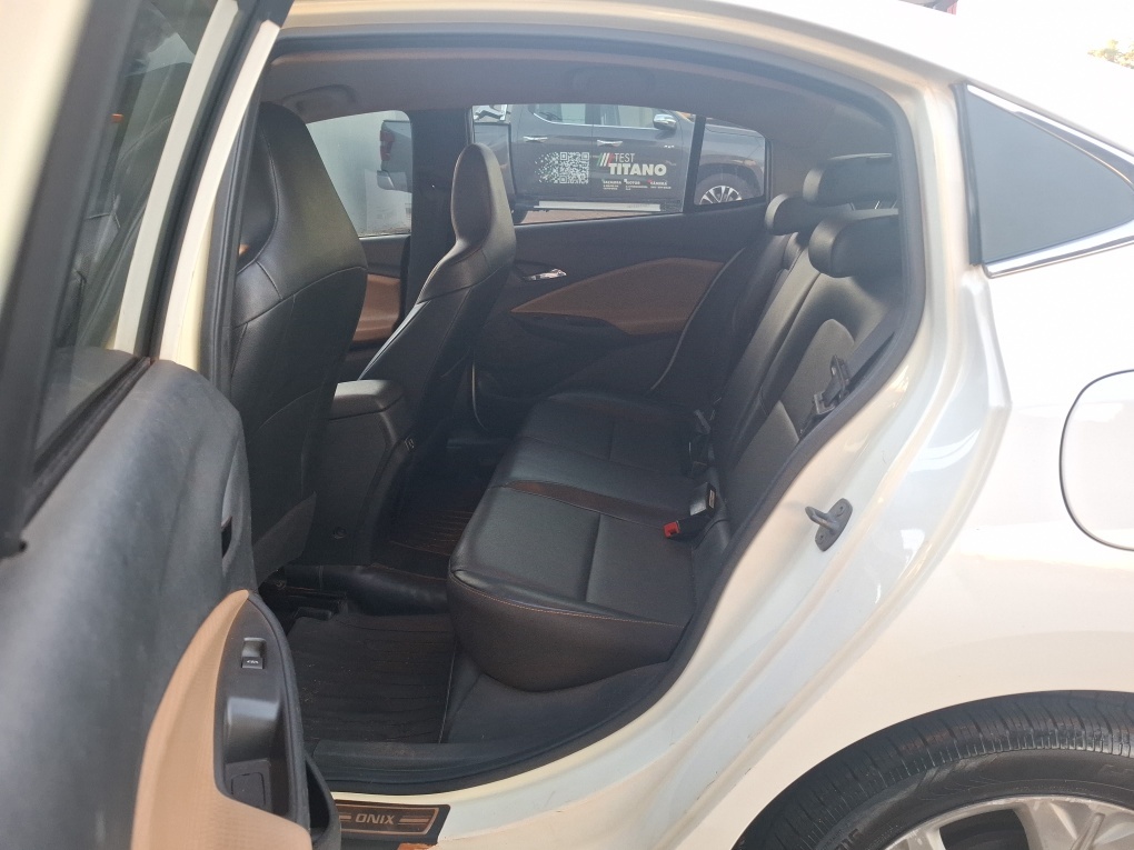 CHEVROLET ONIX 1.0 TURBO FLEX PLUS PREMIER AUTOMATICO