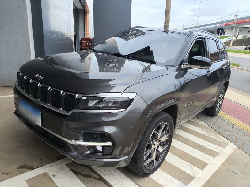 JEEP COMMANDER 2.0 TD380 TURBO DIESEL OVERLAND AT9