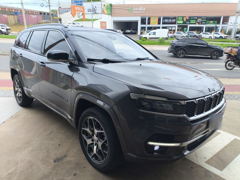 JEEP COMMANDER 2.0 TD380 TURBO DIESEL OVERLAND AT9