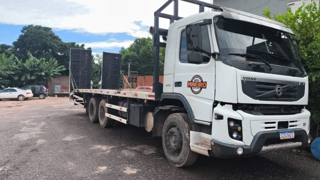 VOLVO FM 440 6X4 3e (Basico)