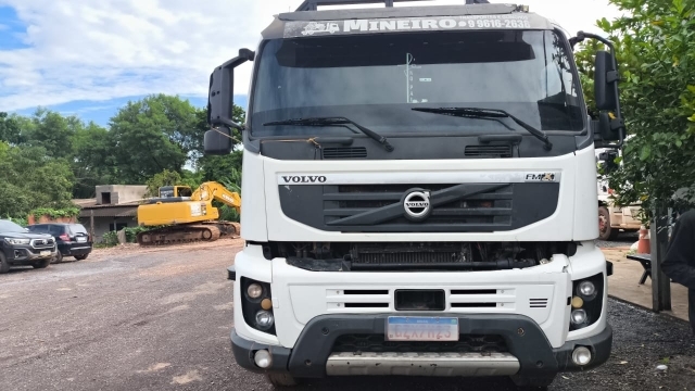 VOLVO FM 440 6X4 3e (Basico)