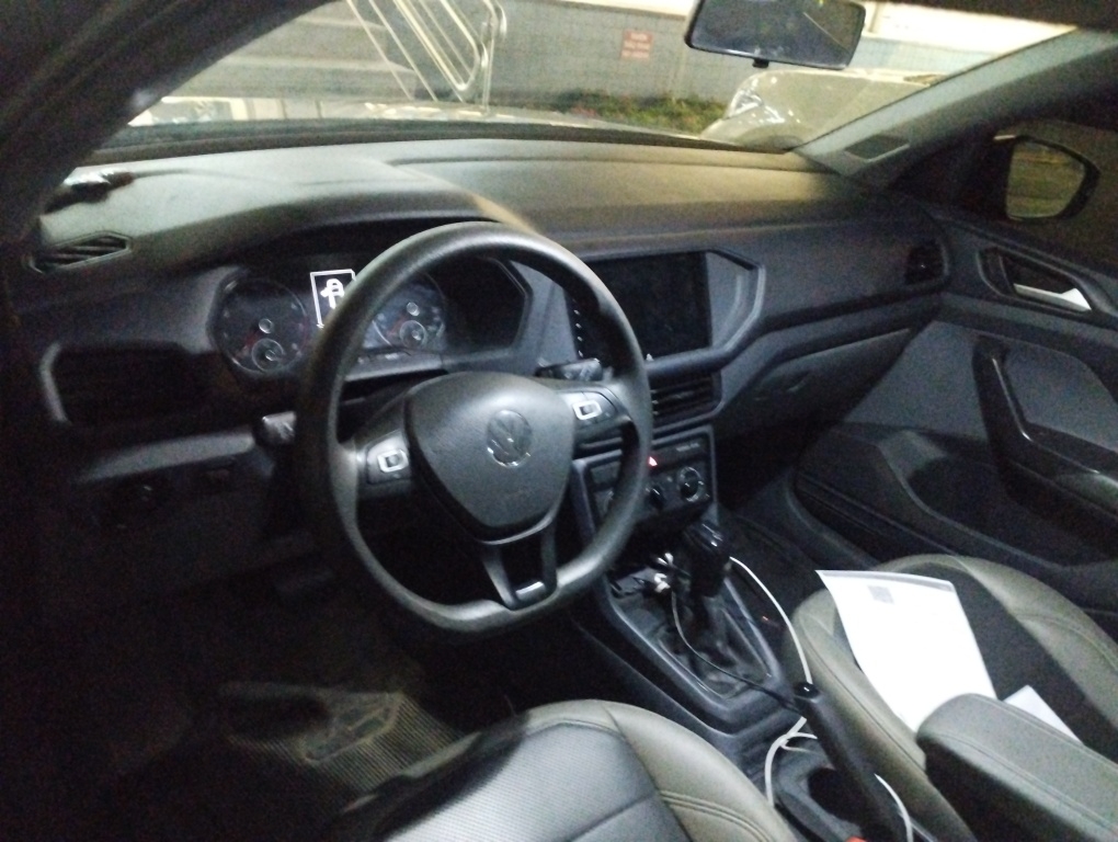 VOLKSWAGEN T-CROSS 1.0 200 TSI TOTAL FLEX SENSE AUTOM&Aacute;TICO