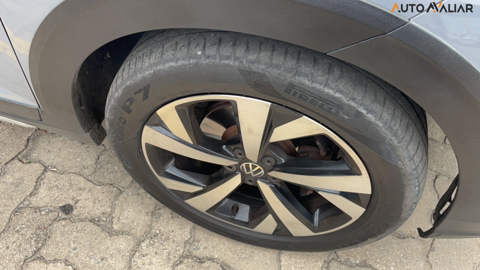 VOLKSWAGEN NIVUS 1.0 200 TSI TOTAL FLEX HIGHLINE AUTOM&Aacute;TICO