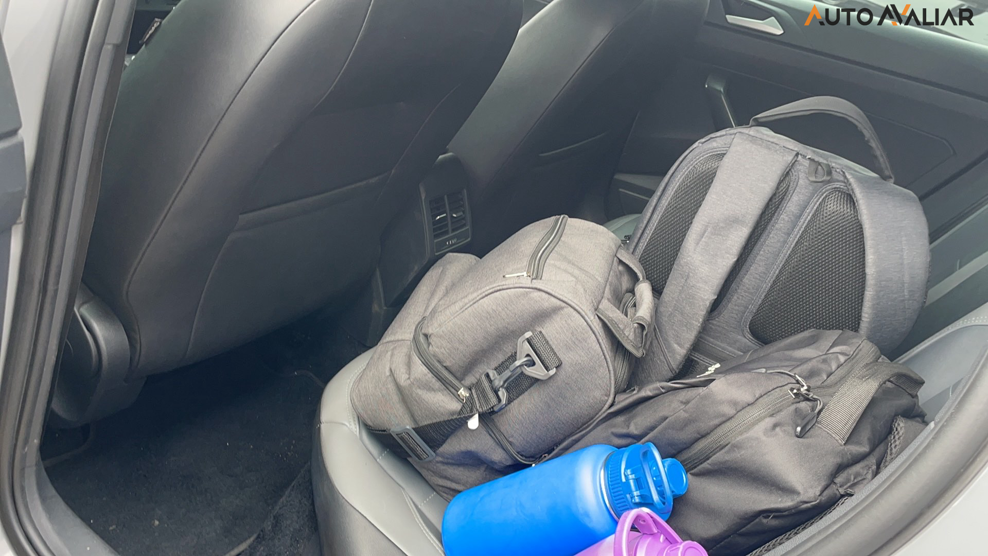 VOLKSWAGEN NIVUS 1.0 200 TSI TOTAL FLEX HIGHLINE AUTOM&Aacute;TICO