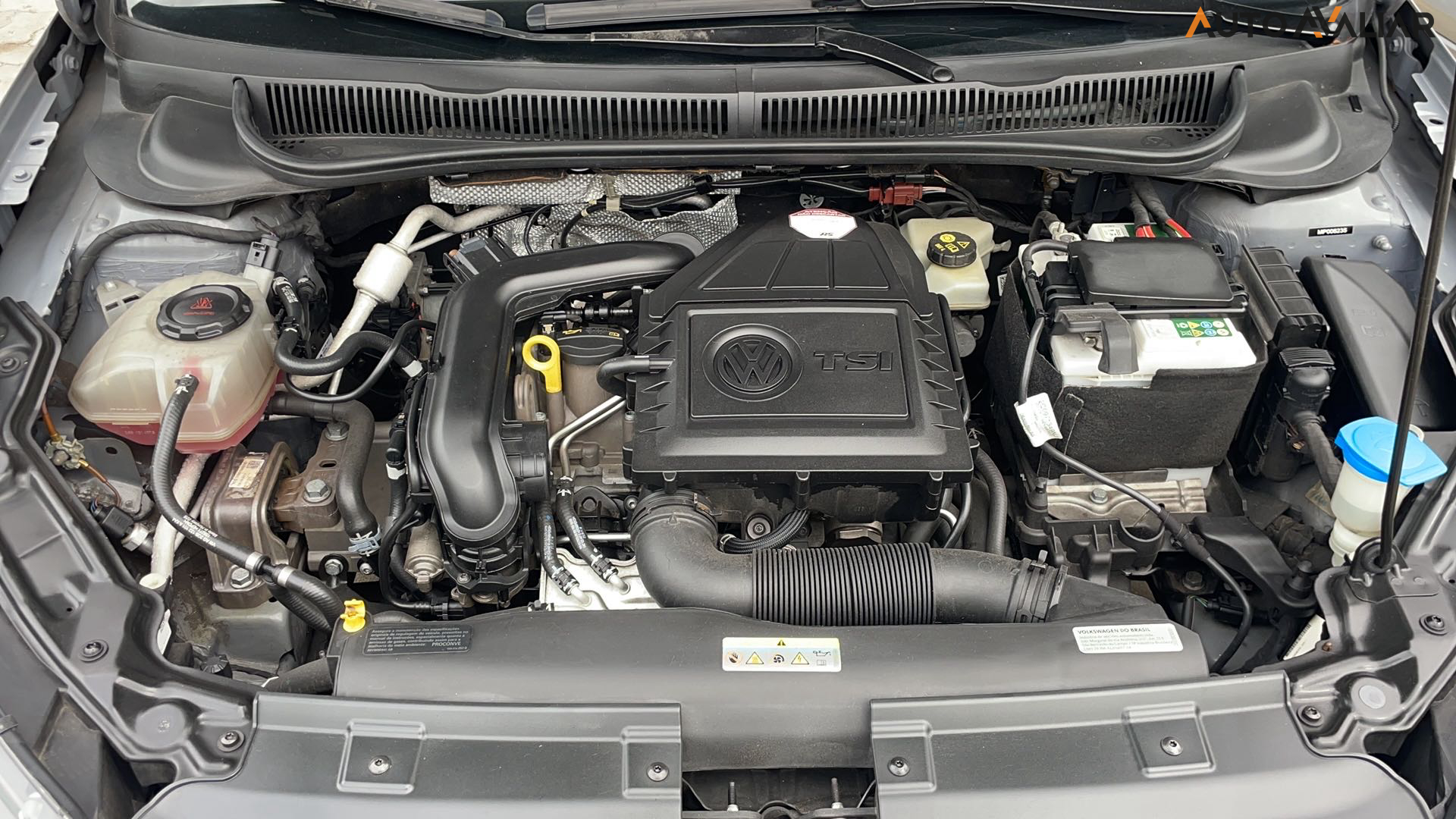 VOLKSWAGEN NIVUS 1.0 200 TSI TOTAL FLEX HIGHLINE AUTOM&Aacute;TICO