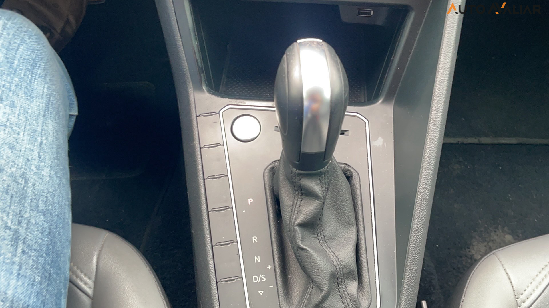 VOLKSWAGEN NIVUS 1.0 200 TSI TOTAL FLEX HIGHLINE AUTOM&Aacute;TICO