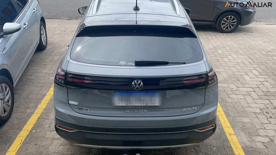 VOLKSWAGEN NIVUS 1.0 200 TSI TOTAL FLEX HIGHLINE AUTOM&Aacute;TICO